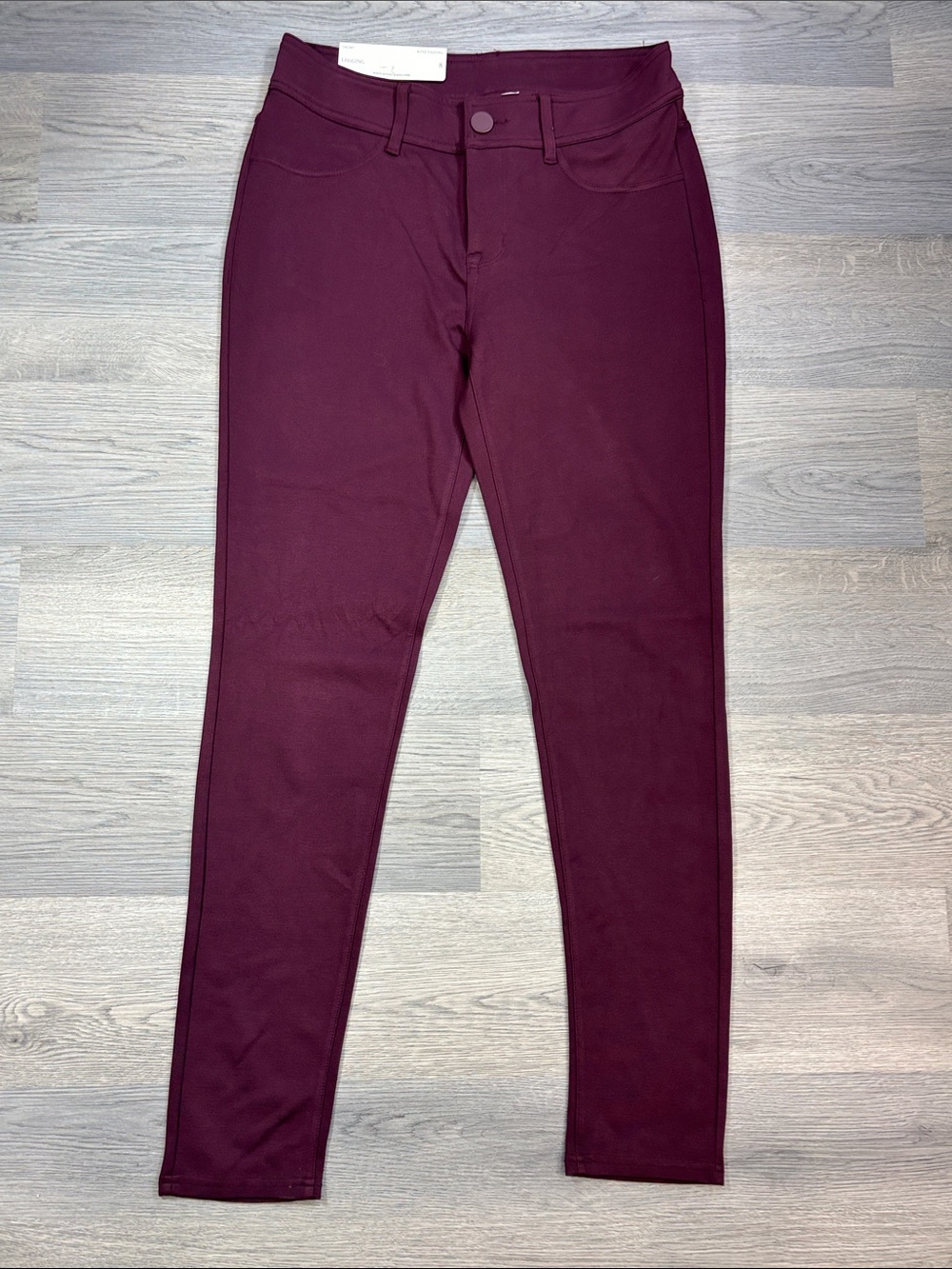 Seven7 Wine Skinny Leg Flawless Fit Ponte Pant Legging - size 8 NWT